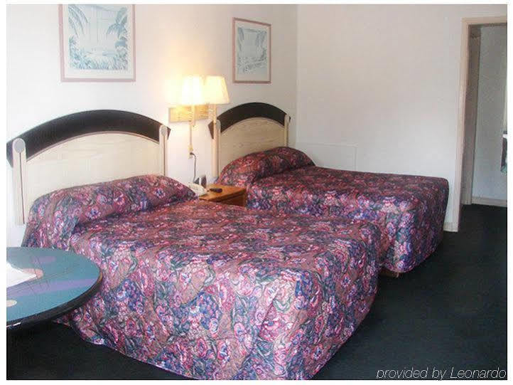Scottish Inn And Suites Perry Esterno foto