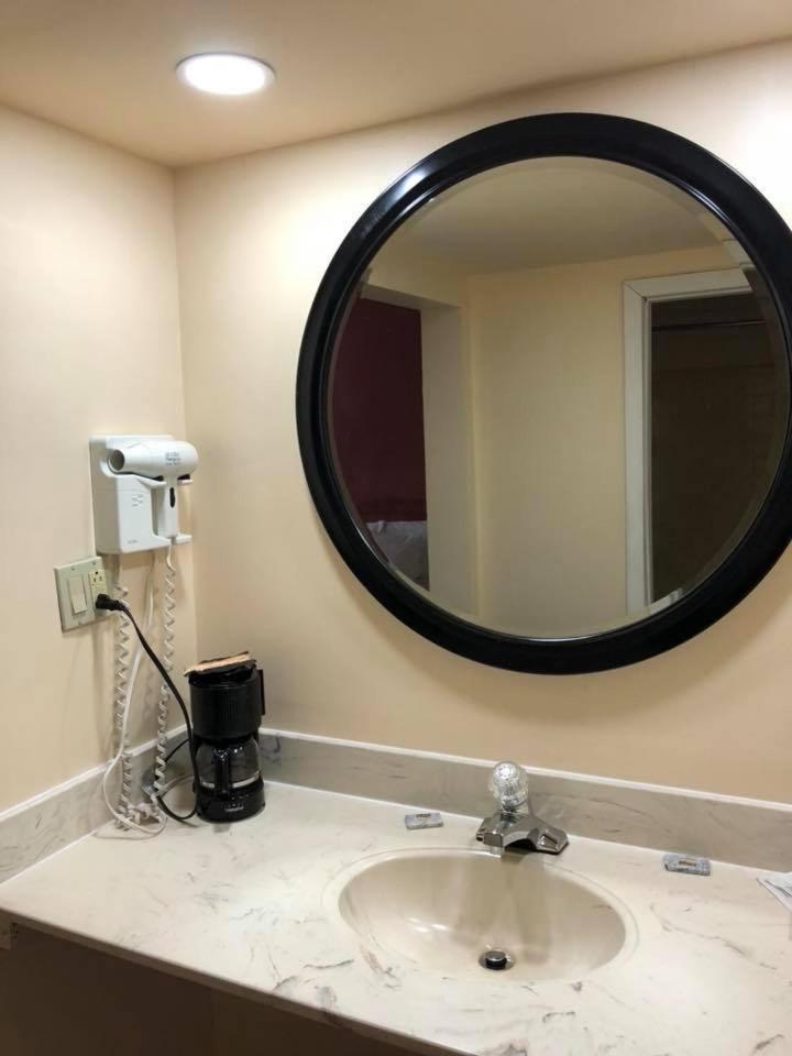 Scottish Inn And Suites Perry Esterno foto