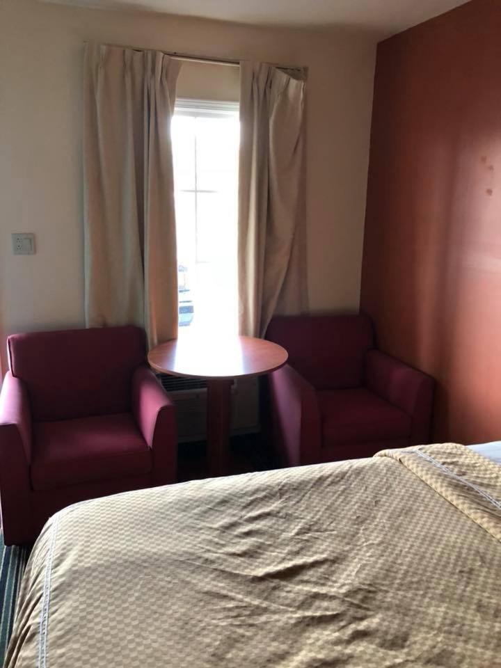 Scottish Inn And Suites Perry Esterno foto
