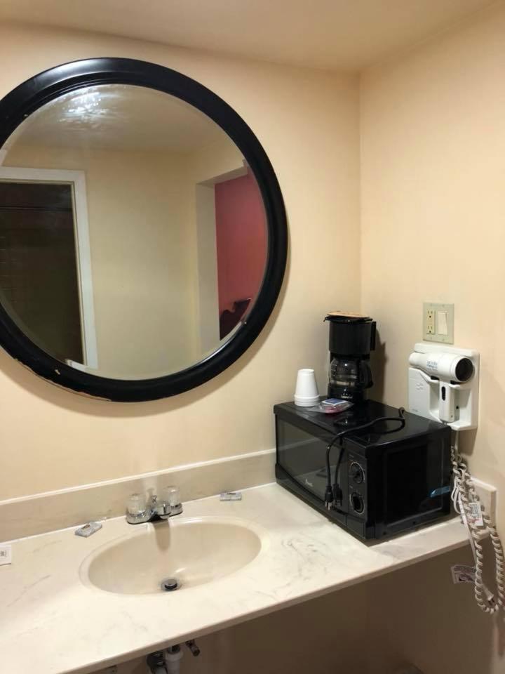 Scottish Inn And Suites Perry Esterno foto